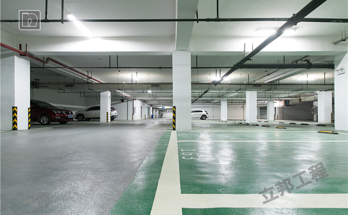 環氧平涂武漢新澳陽光城地下車庫效果圖片.png