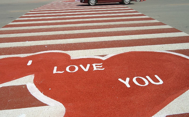 彩色陶瓷顆粒路面多少錢一平方米?(價格詳情)