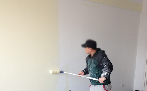 底漆和面漆間隔多長時間刷合適?