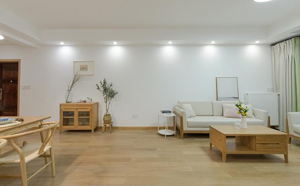 乳膠漆是干什么用的?乳膠漆的應用與特性解