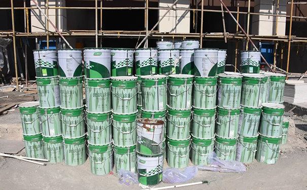 三棵樹水包砂多少錢一桶?